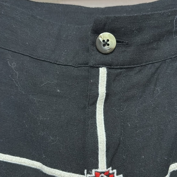 SEEN WORN KEPT embroidered pants.  Size L - Picture 3 of 10